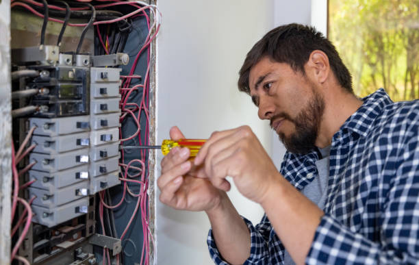 Best Affordable Emergency Electrician  in Ravenna, NE